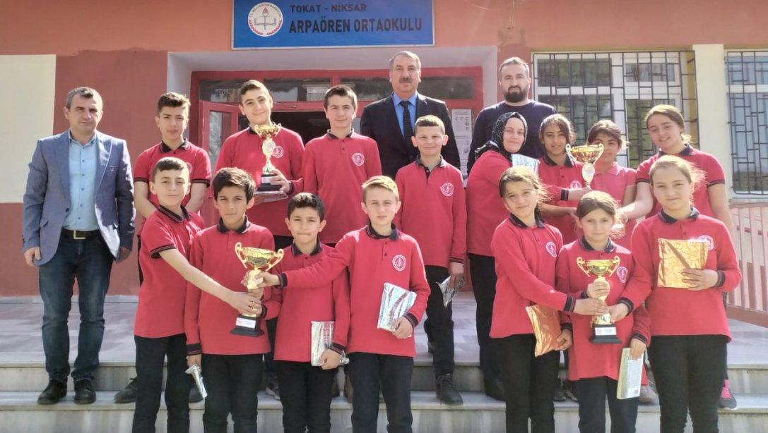 İlçe Milli Eğitim Müdürümüz Hasan ŞERİFLER Şampiyon Öğrencilerimizi Ziyaret Etti