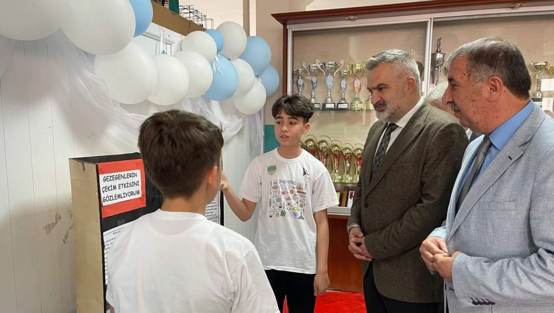  TOKİ Ulucan Ortaokulu TÜBİTAK 4006 Bilim Fuarı Sergi Açılışı Yapıldı
